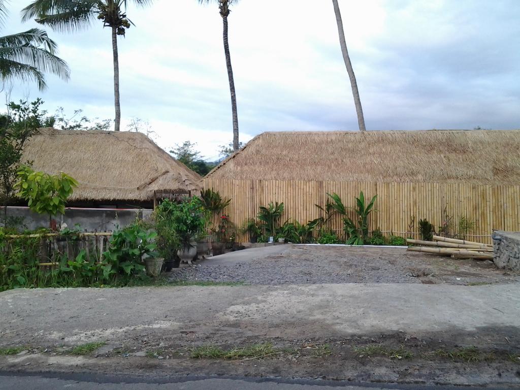 Rinjani Trails Hotel سينارو المظهر الخارجي الصورة
