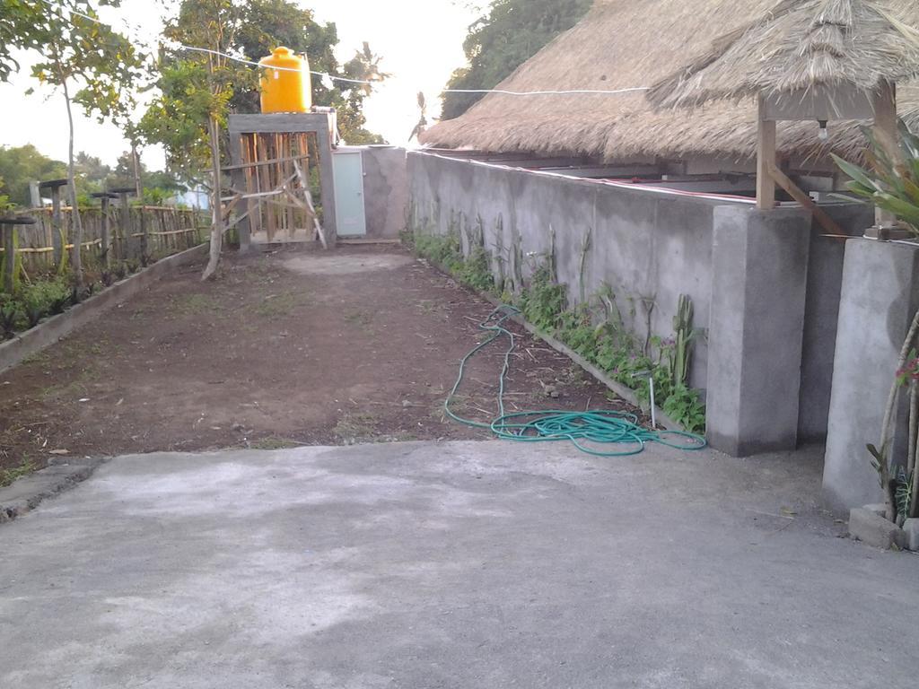 Rinjani Trails Hotel سينارو المظهر الخارجي الصورة