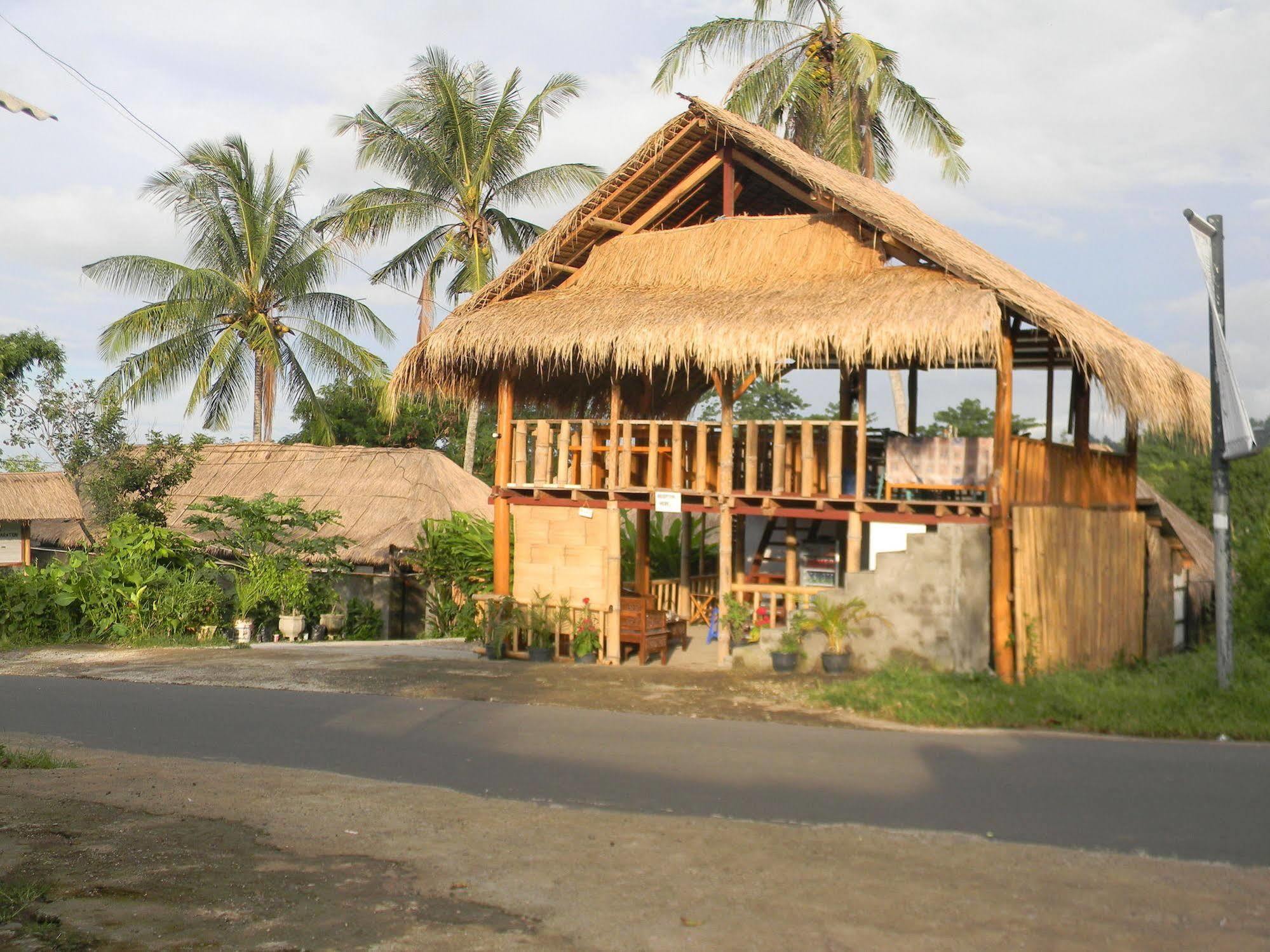 Rinjani Trails Hotel سينارو المظهر الخارجي الصورة